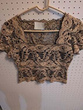Vintage Lace Crop Top Short Sleeve Black Beige